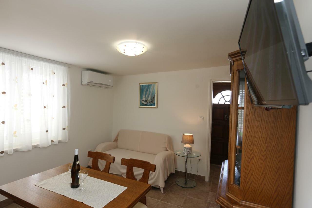 Apartment Damirk Polje  Zewnętrze zdjęcie